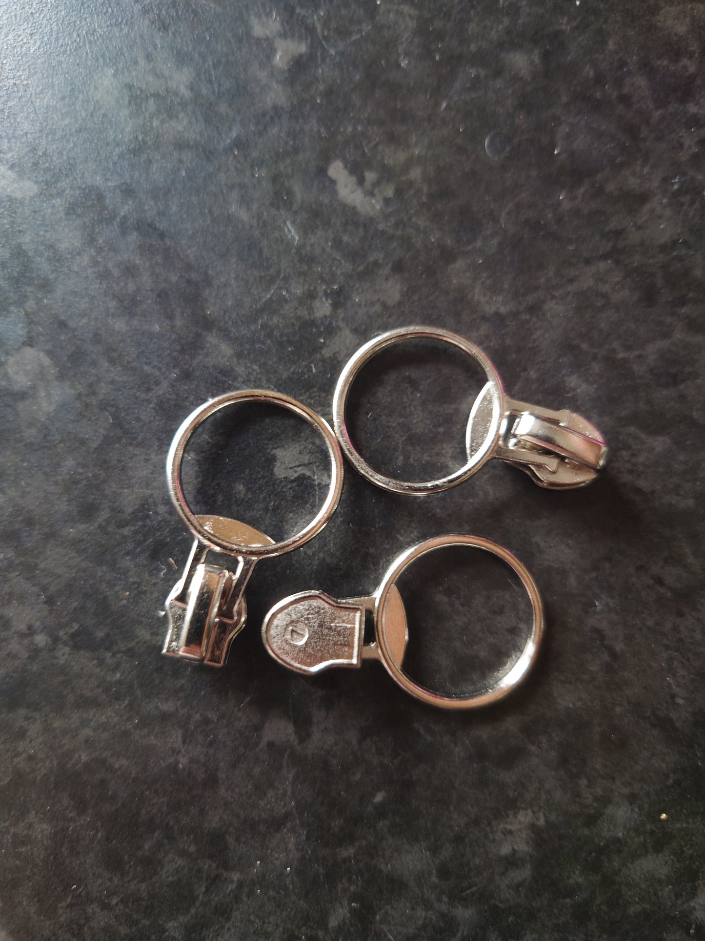 #5 silver zip sliders