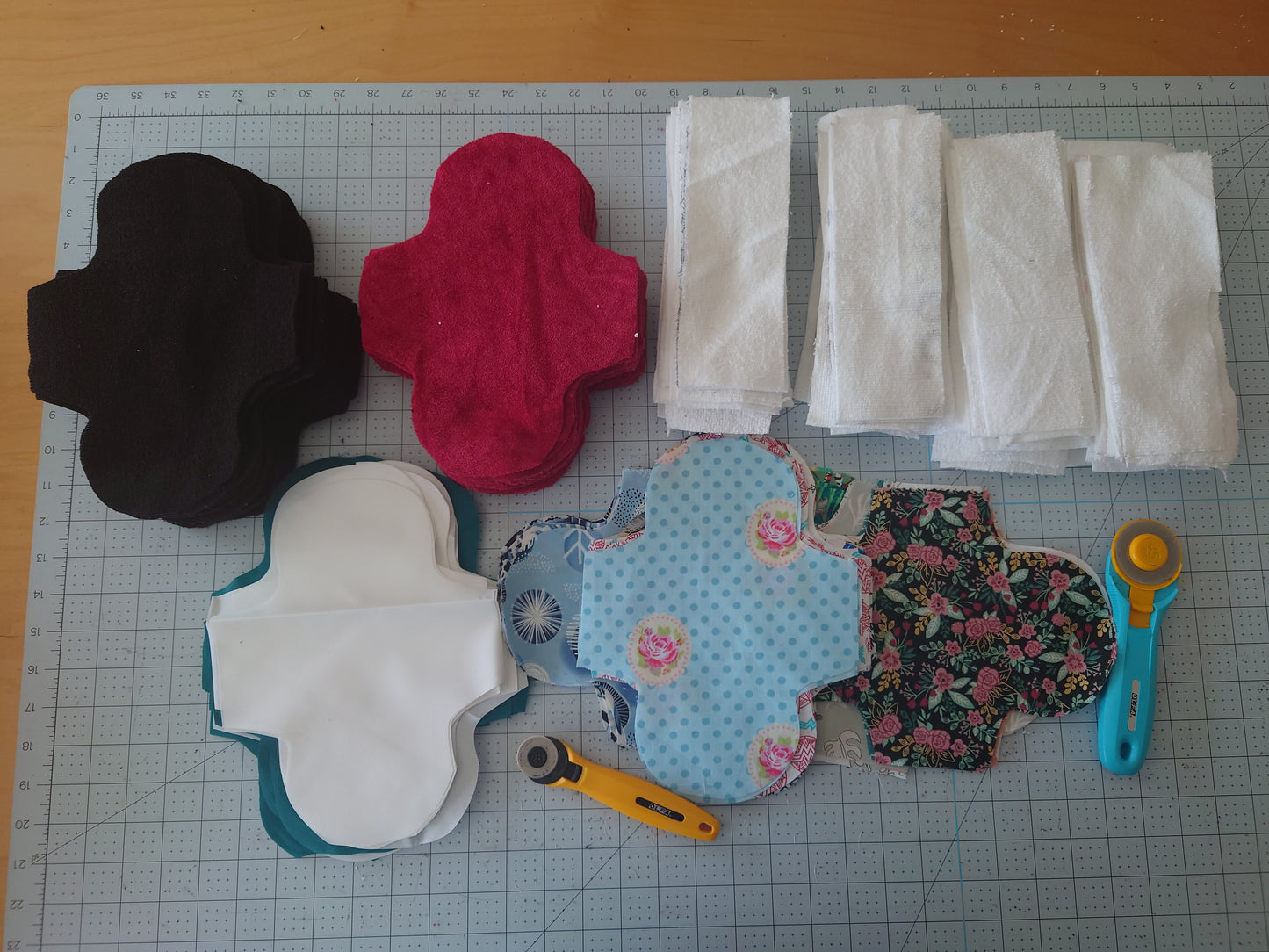 4 x washable sanitary pad kit - 8.5in regular flow