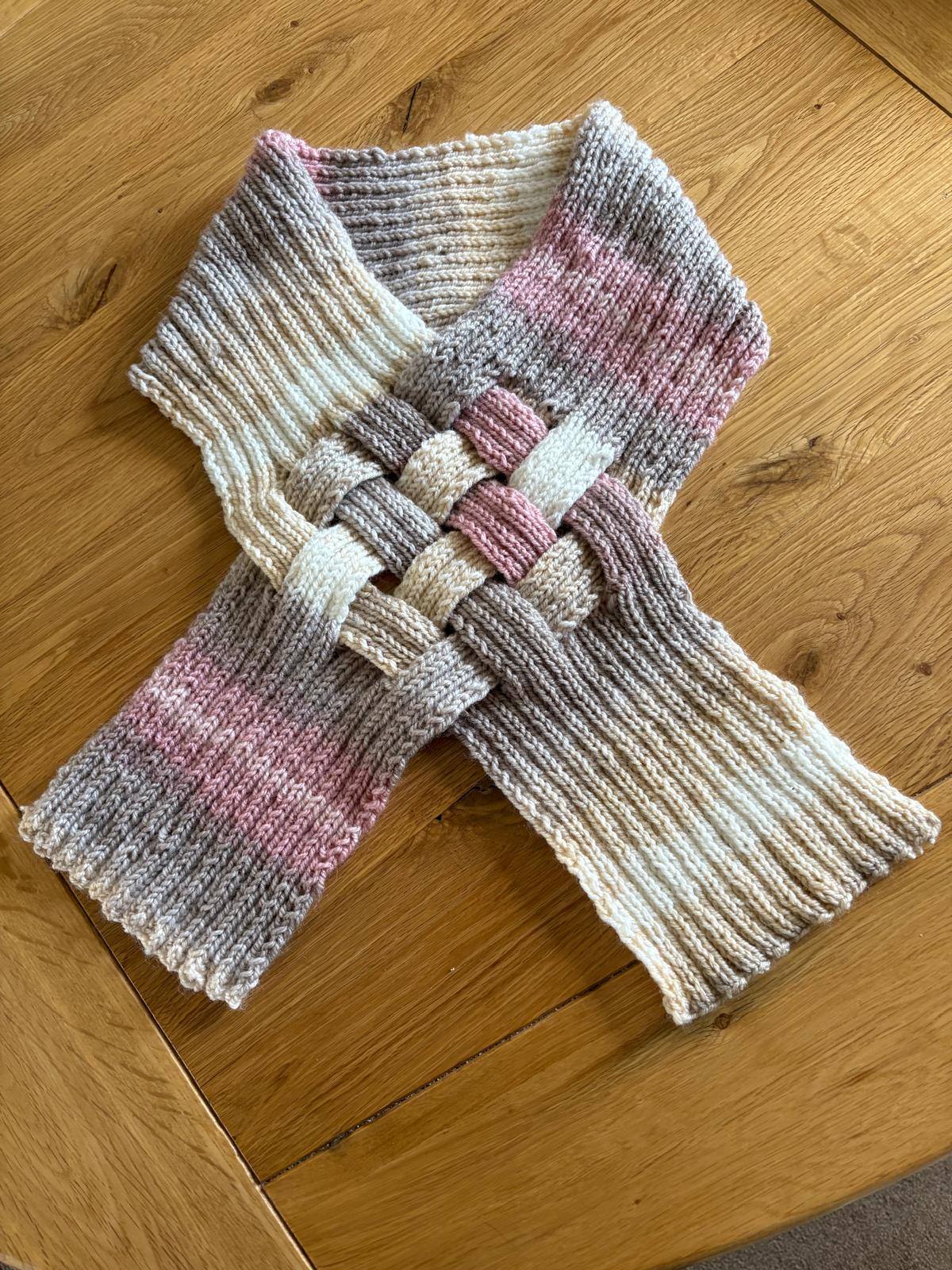 Celtic Knot Scarf Knitting Pattern FREE