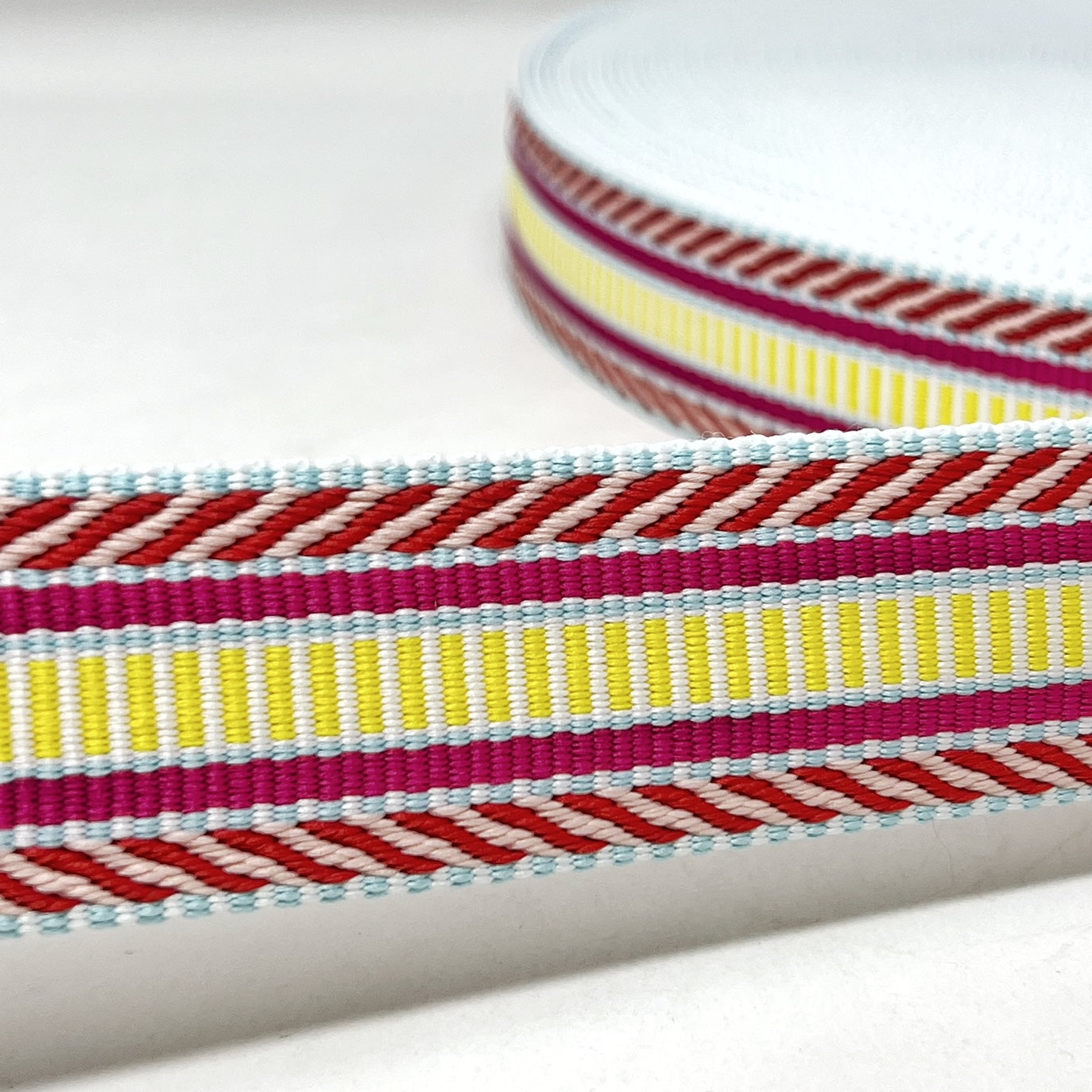 geometric webbing, bright multi, 38mm