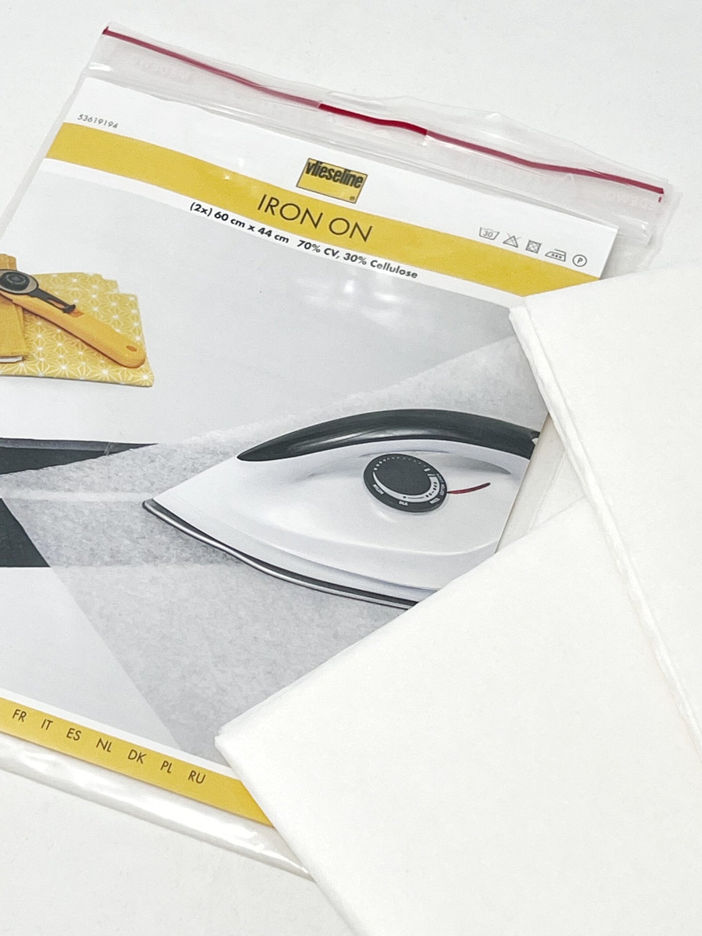 Vlieseline Iron On 600×440 – protective ironing sheet
