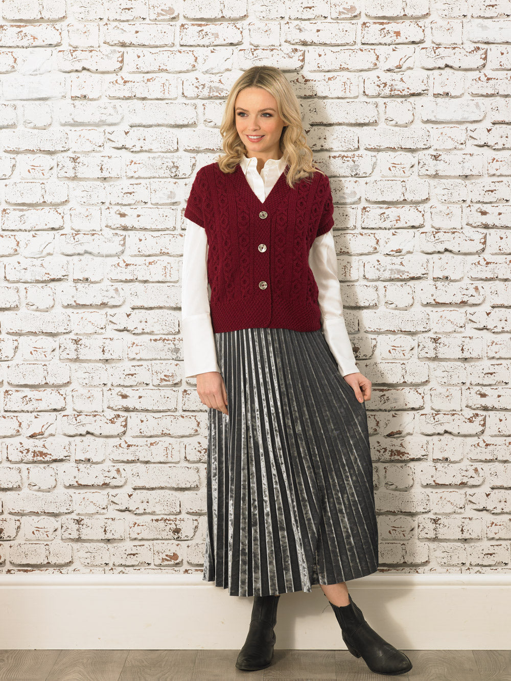 JB660 Knitting Jumper Pattern - James C Brett