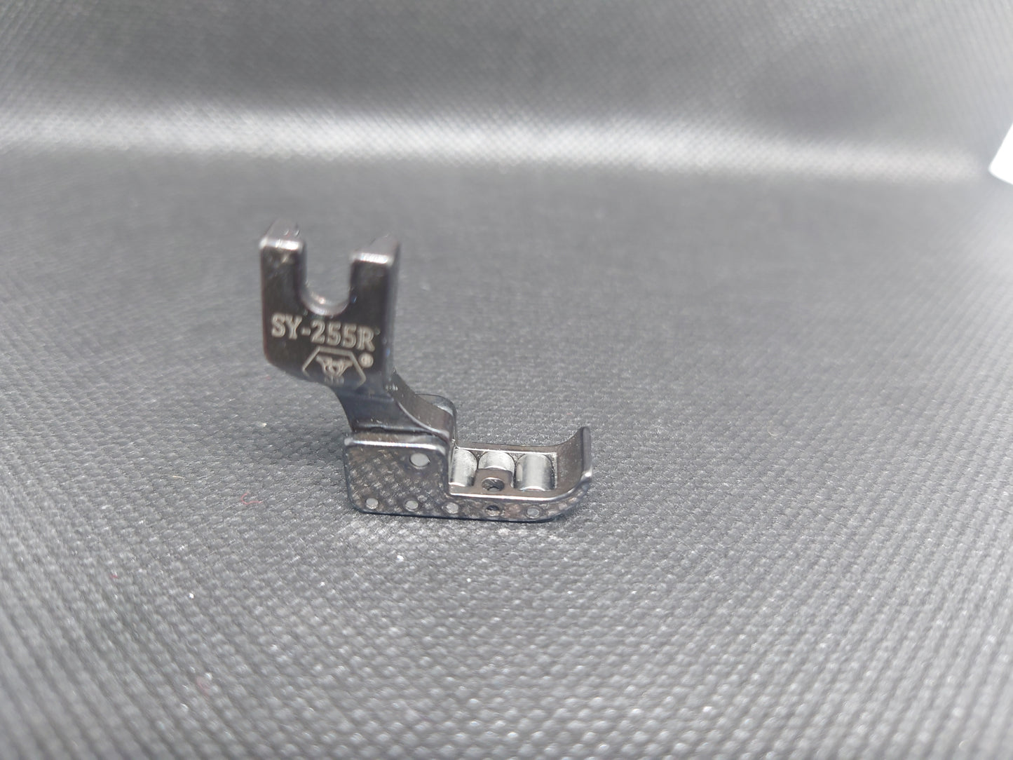 Narrow Black Titanium Steel Roller Foot