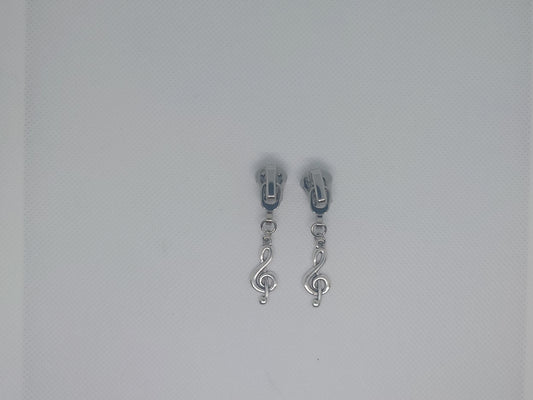 Music Note Zip pull #5