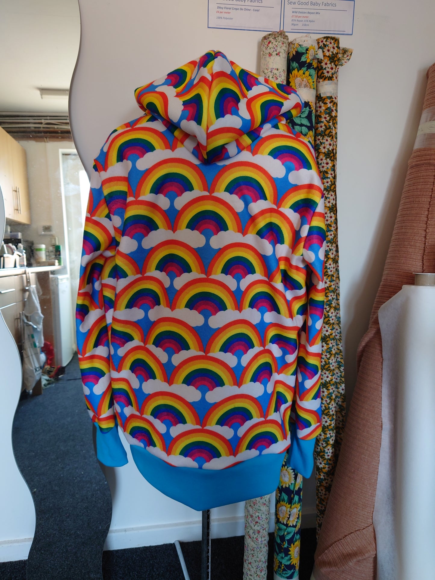 Adult M Rainbow Fleece Hoodie
