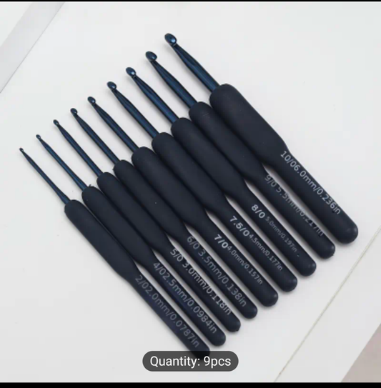 9 Crochet Hook Set: Easy Grip