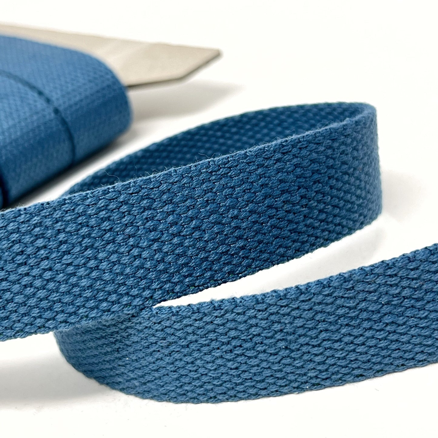 Trim: Webbing: Cotton mix: 25mm: denim