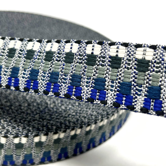 38mm webbing, navy/grey/natural.