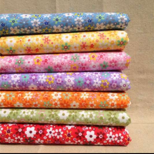 7 piece ditsy floral quilting set 24.89x24.89cm pieces