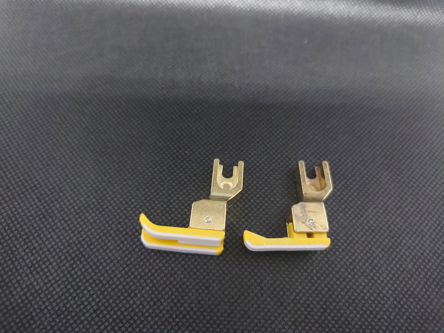 Teflon Industrial/HD9 Compensating feet pair