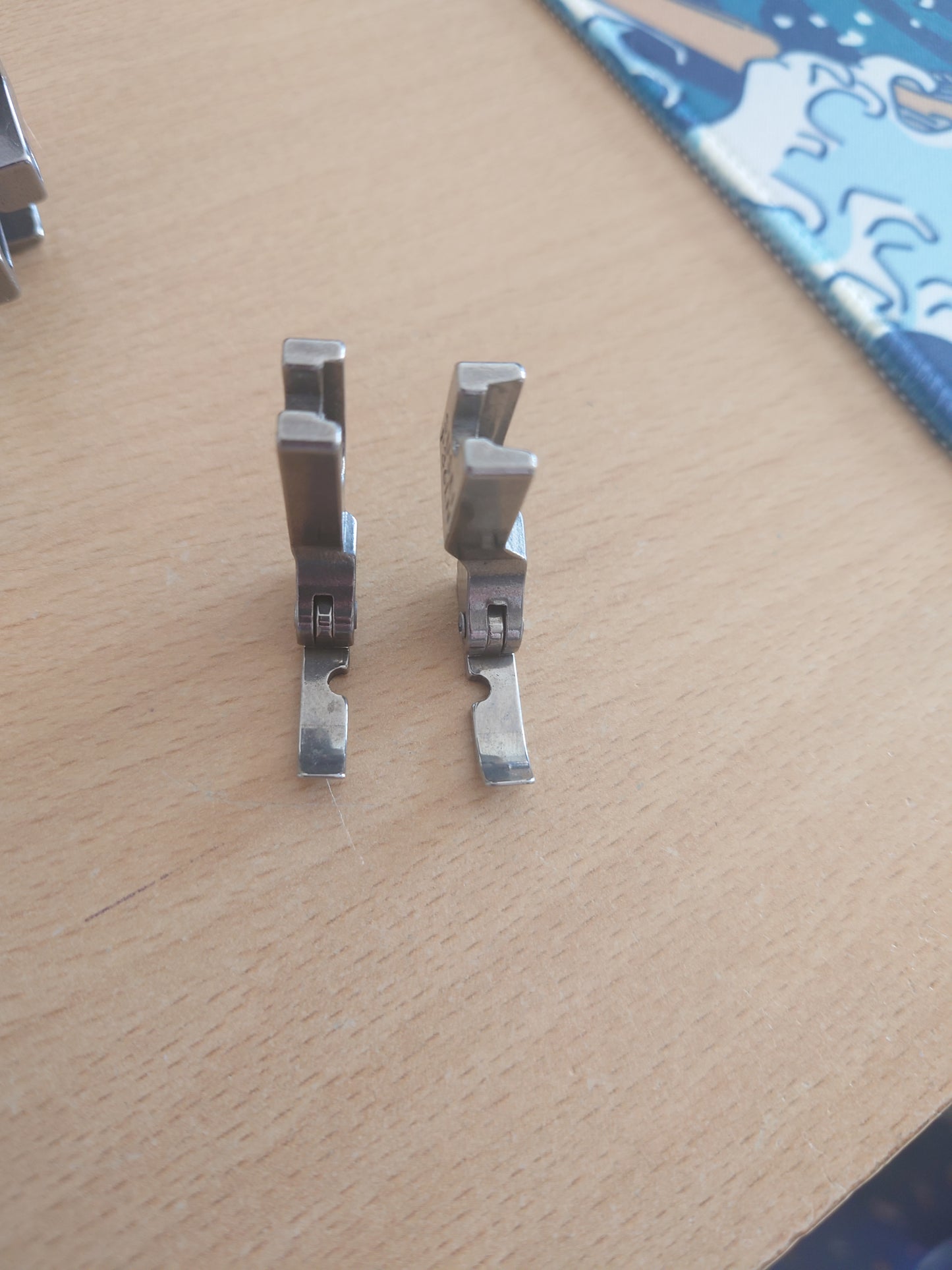 Industrial/HD9 Zip feet pair