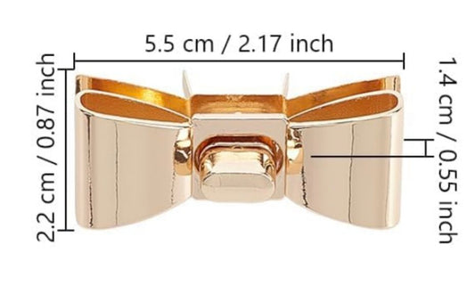 Bow twist lock bag fastening