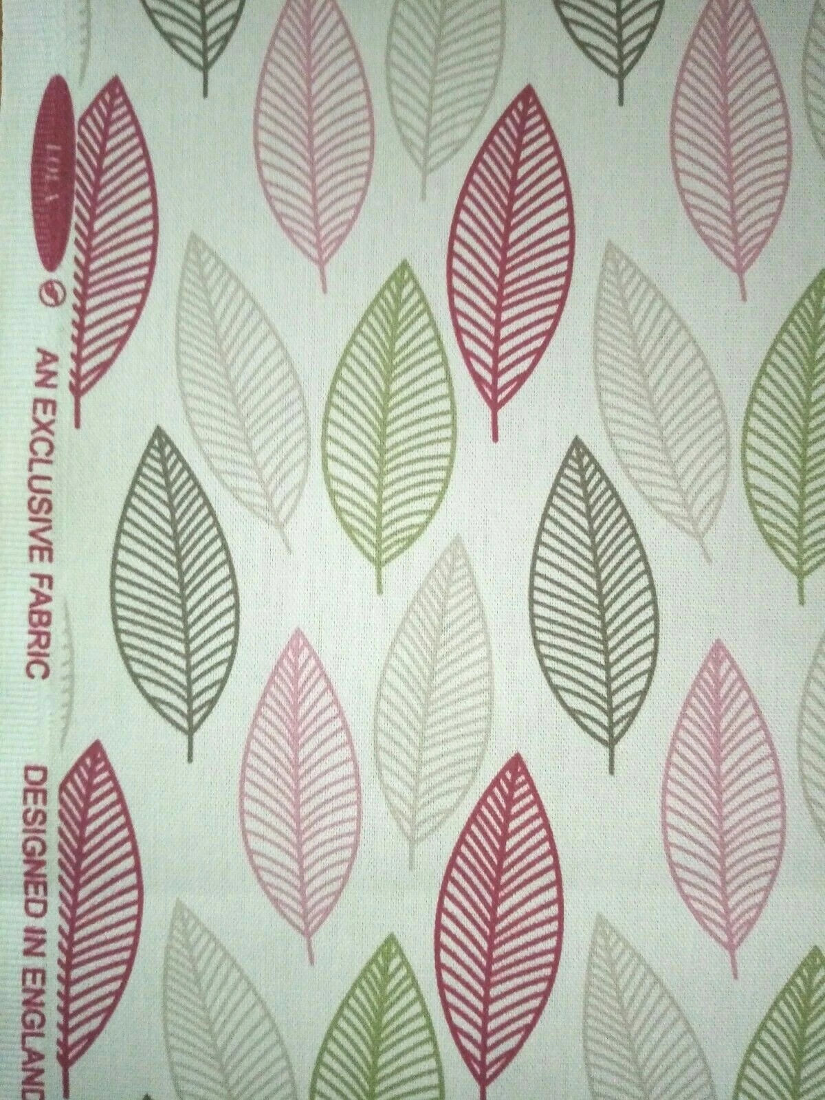 Fryetts Design: Leaves "Lola" Colour: Spring