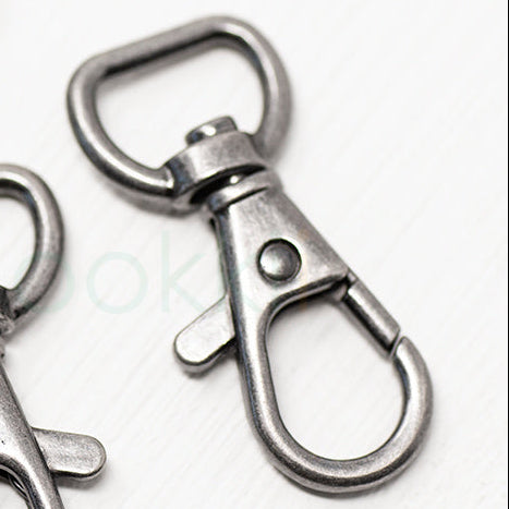 13mm snap hooks – antique silver